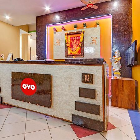 Oyo Flagship Hotel Samruddhi Lodge Nirmal  Exteriér fotografie